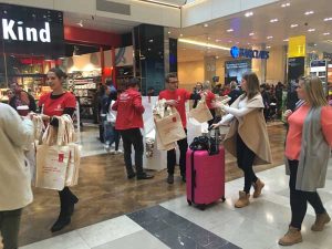 giveaway event in shopping centre for recruitment